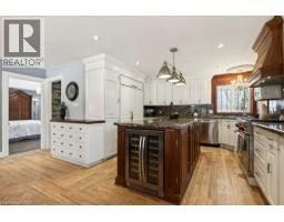 389 CLARENDON Drive - 12