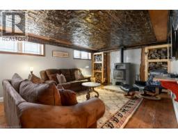 389 CLARENDON Drive - 24