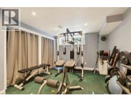 389 CLARENDON Drive - 35