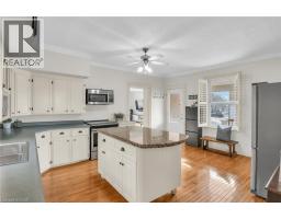 240 ELIZABETH Street W - 14