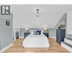 240 ELIZABETH Street W - 15