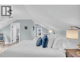 240 ELIZABETH Street W - 18