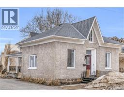 240 ELIZABETH Street W - 2