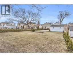 240 ELIZABETH Street W - 33