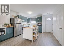 174 WESTCOURT Place - 5