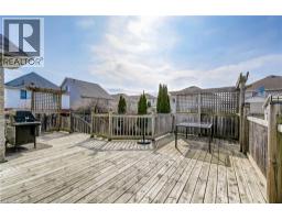 15 WAFFLER Crescent - 29