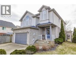 15 WAFFLER Crescent - 3