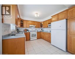 6 KELLER Crescent - 13