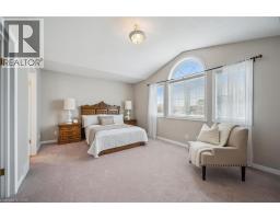 6 KELLER Crescent - 20