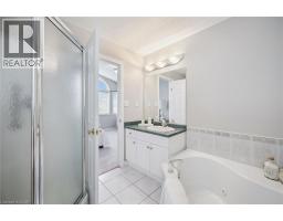 6 KELLER Crescent - 22