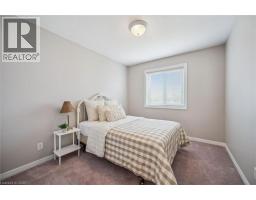 6 KELLER Crescent - 23