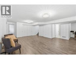 16 BROOKFIELD Lane - 31