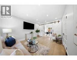 35 STIRLING Avenue N - 14