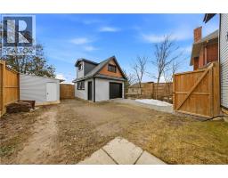 35 STIRLING Avenue N - 31