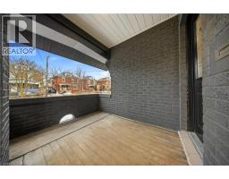 35 STIRLING Avenue N - 6