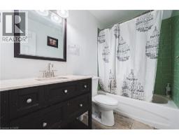 5 MICHELLE Court - 16