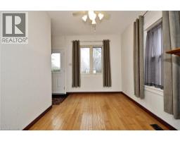 56 CHURCHILL Drive - 11