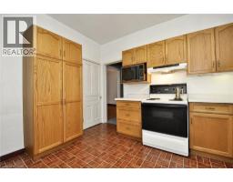 56 CHURCHILL Drive - 15