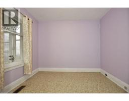 56 CHURCHILL Drive - 19