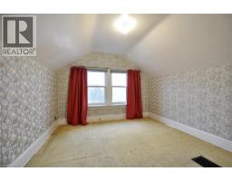 56 CHURCHILL Drive - 23