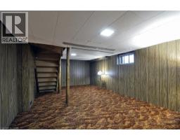 56 CHURCHILL Drive - 26