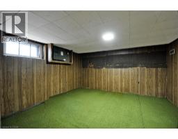 56 CHURCHILL Drive - 28