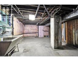 56 CHURCHILL Drive - 29