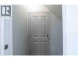 16 CLANSMAN Crescent - 31