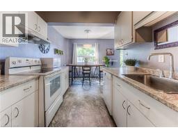 283 FAIRWAY Road N UnitNo. 201 - 17