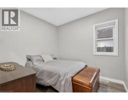 332 QUEEN Street N - 10