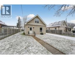 332 QUEEN Street N - 2