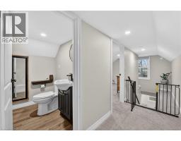 332 QUEEN Street N - 30