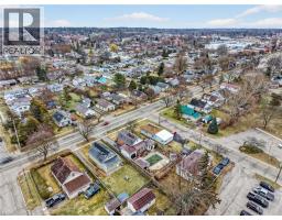 332 QUEEN Street N - 45