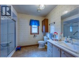 672 JAMES Street - 20