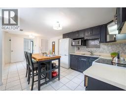 39 HAZELWOOD Crescent - 30