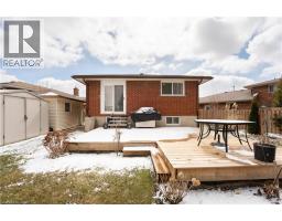 39 HAZELWOOD Crescent - 40