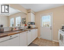 71 GARTH MASSEY Drive UnitNo. 71 - 9