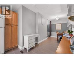 563 GUELPH Street - 11