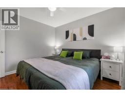 563 GUELPH Street - 19