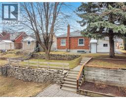 563 GUELPH Street - 25