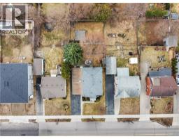 563 GUELPH Street - 26