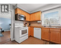 563 GUELPH Street - 9