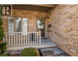 900 DOON VILLAGE Road UnitNo. 3 - 2