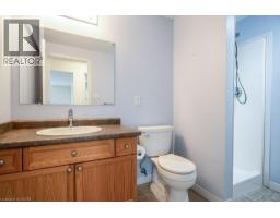 900 DOON VILLAGE Road UnitNo. 3 - 40