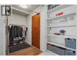 45 WESTMOUNT Road N UnitNo. 202 - 8