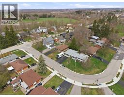 13 GREENWOOD Drive - 32