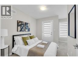 155 THOMAS SLEE Drive UnitNo. 1F - 19