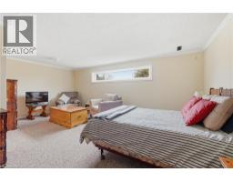 43 RIPLEY Crescent - 28