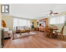 43 RIPLEY Crescent - 6