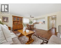 43 RIPLEY Crescent - 7